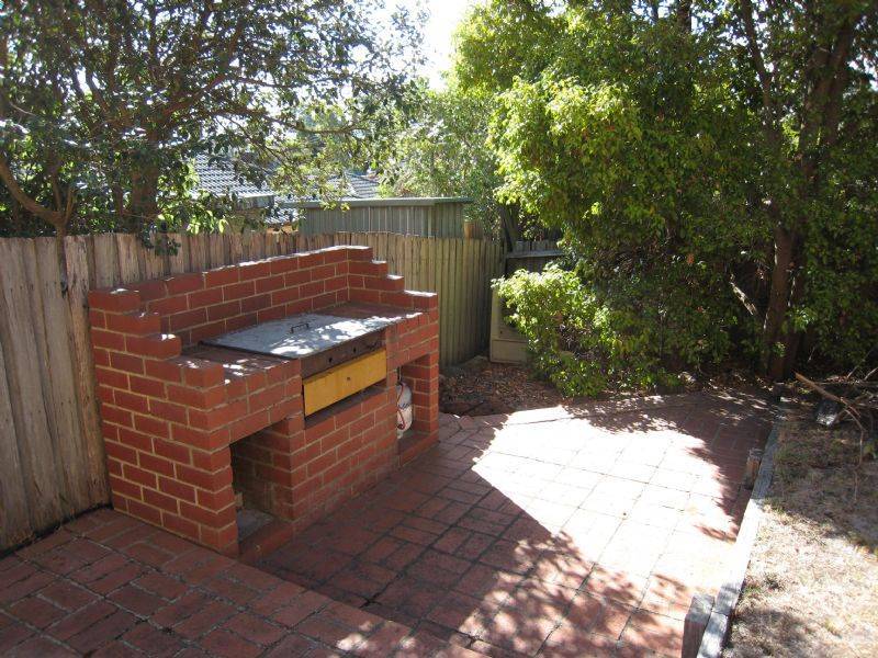 3 Cromer Court, Gladstone Park VIC 3043