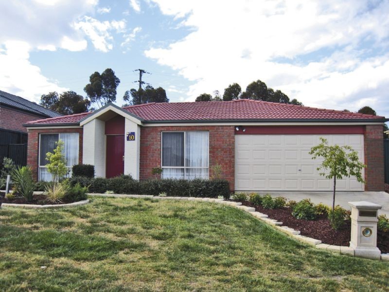 10 Castlehill Avenue, Greenvale VIC 3059