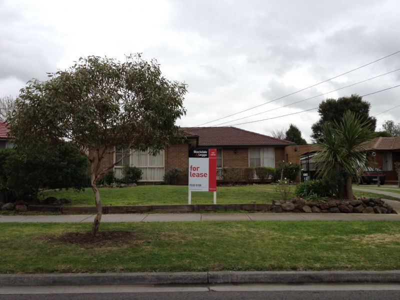 119 South Circular Road, Gladstone Park VIC 3043