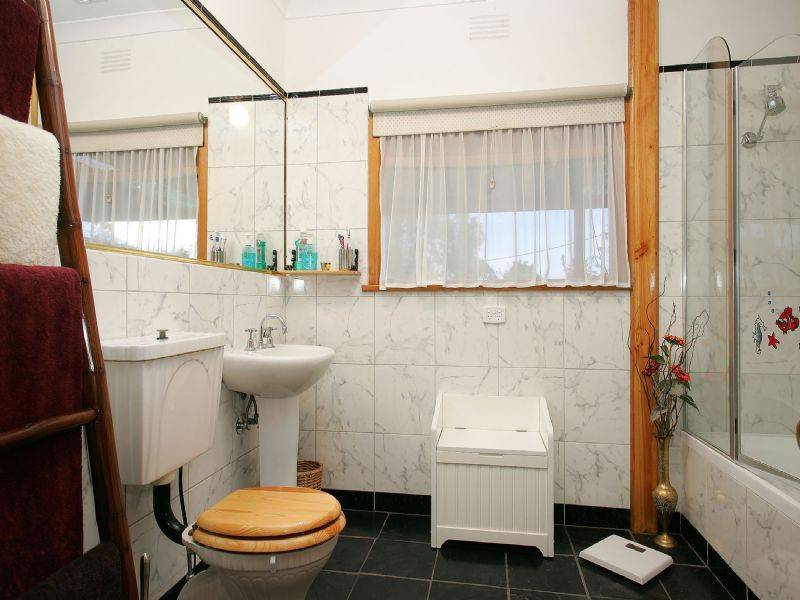 61 Eumarella Street, Tullamarine VIC 3043