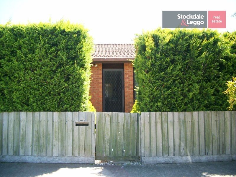 1/76 Gillingham Crescent, Craigieburn VIC 3064