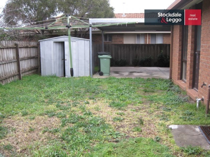 1/76 Gillingham Crescent, Craigieburn VIC 3064