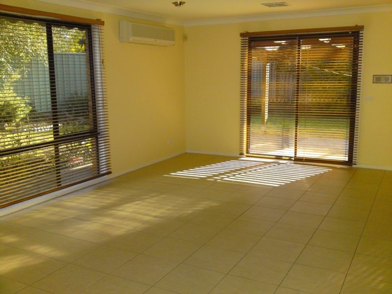 5 Seton Close, Greenvale VIC 3059