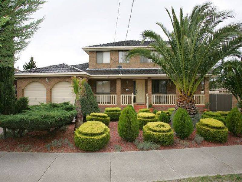 11 Rudstone Bend, Greenvale VIC 3059