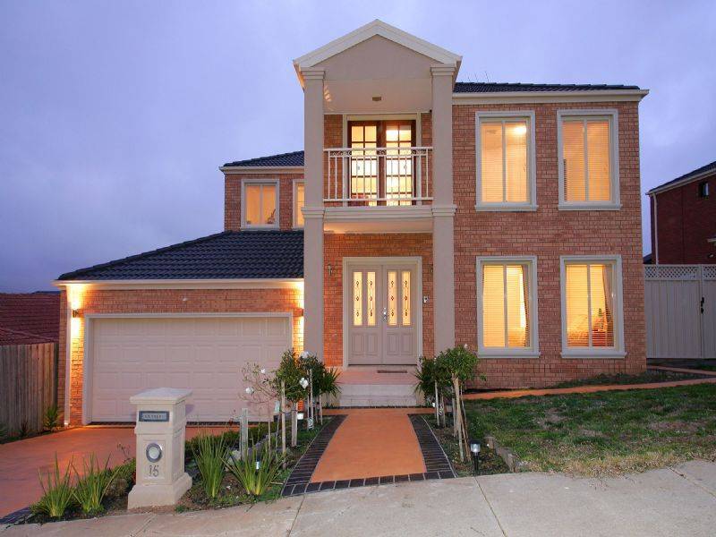 15 Stranraer Close, Greenvale VIC 3059