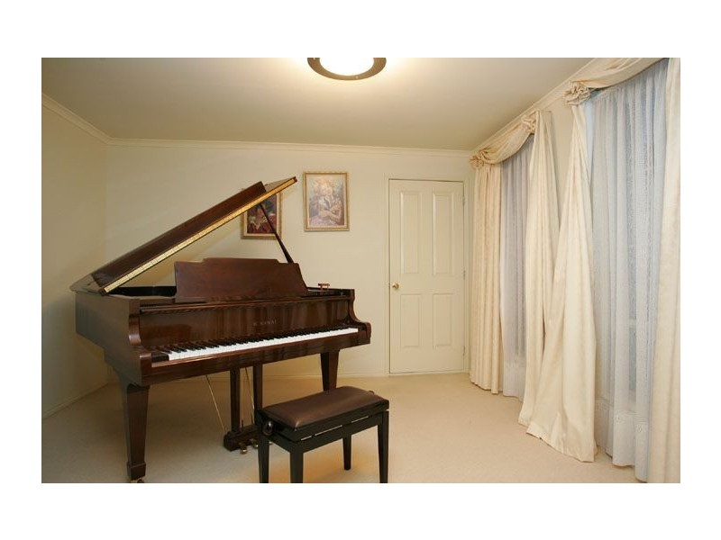 20 Gowanbrae Drive, Gowanbrae VIC 3043