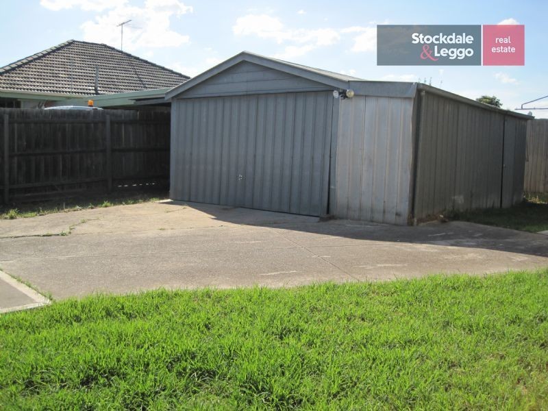 1 Christopher Crescent, Tullamarine VIC 3043