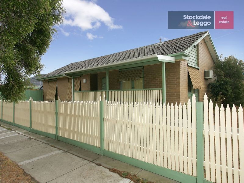 1 Christopher Crescent, Tullamarine VIC 3043