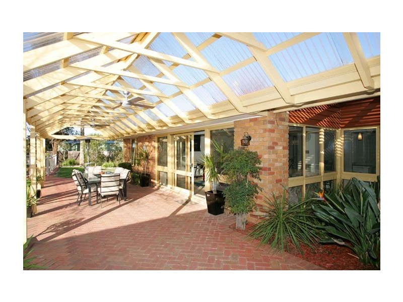 4 Lytham Court, Greenvale VIC 3059