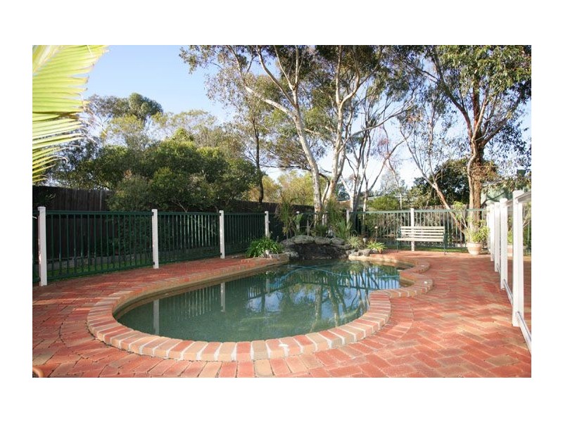 4 Lytham Court, Greenvale VIC 3059