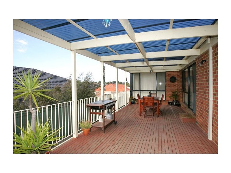 74 Alanbrae Terrace, Attwood VIC 3049