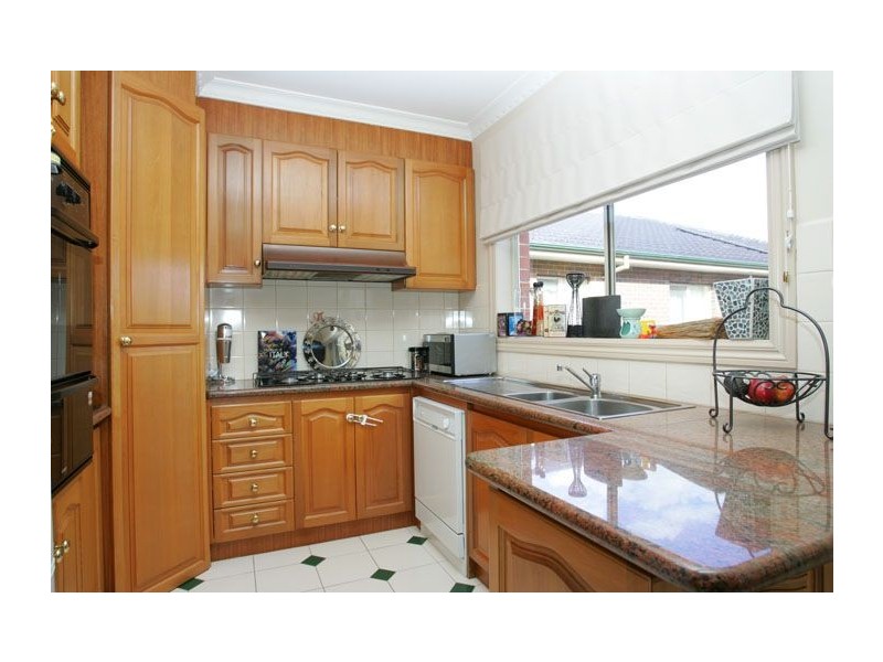 33 Hartley Crescent , Greenvale VIC 3059