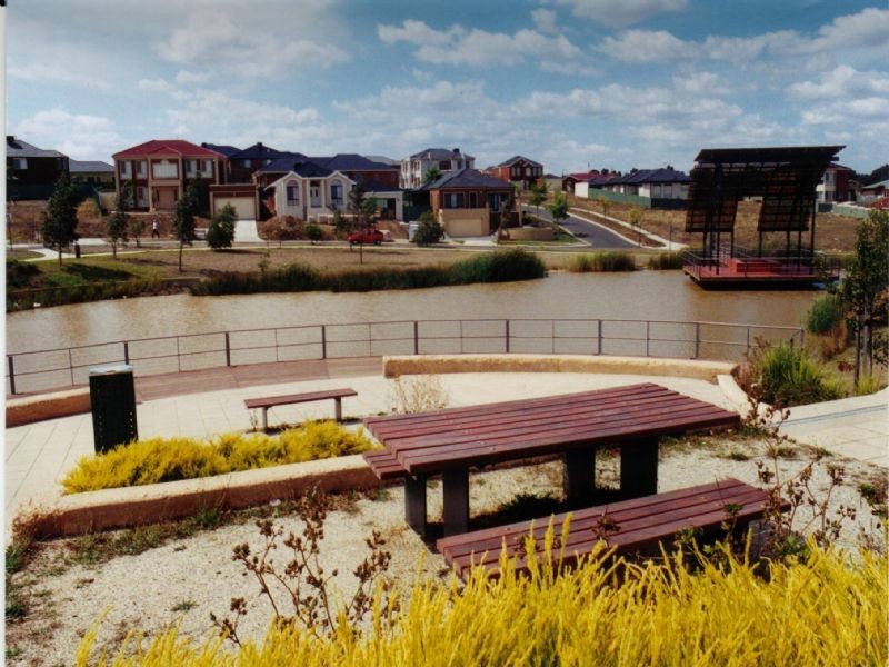 91 Stonebridge Way, Attwood VIC 3049