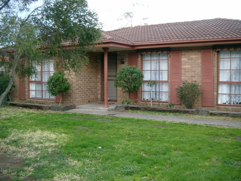 14 Alison Place, Attwood VIC 3049