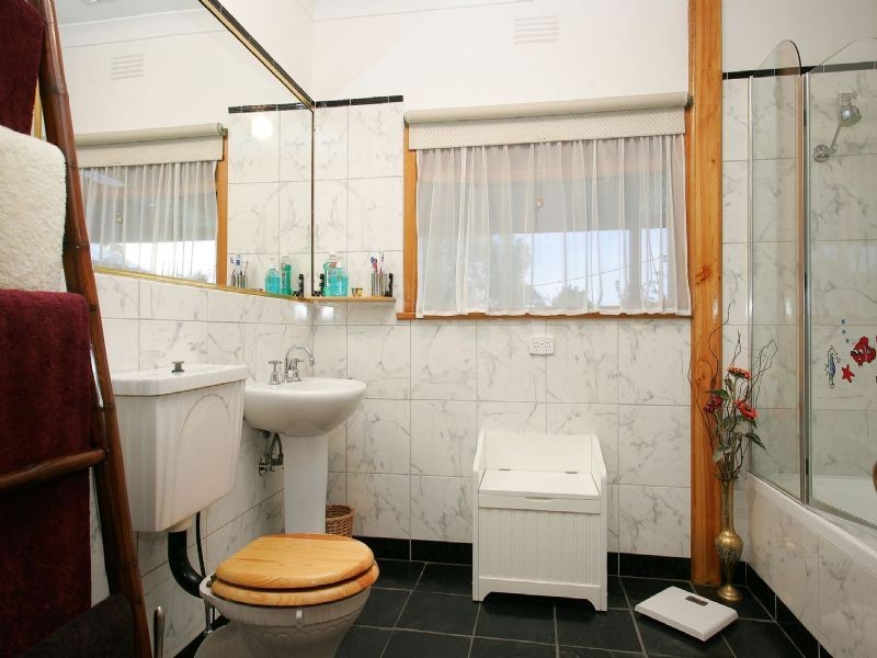 61 Eumarella Street, Tullamarine VIC 3043