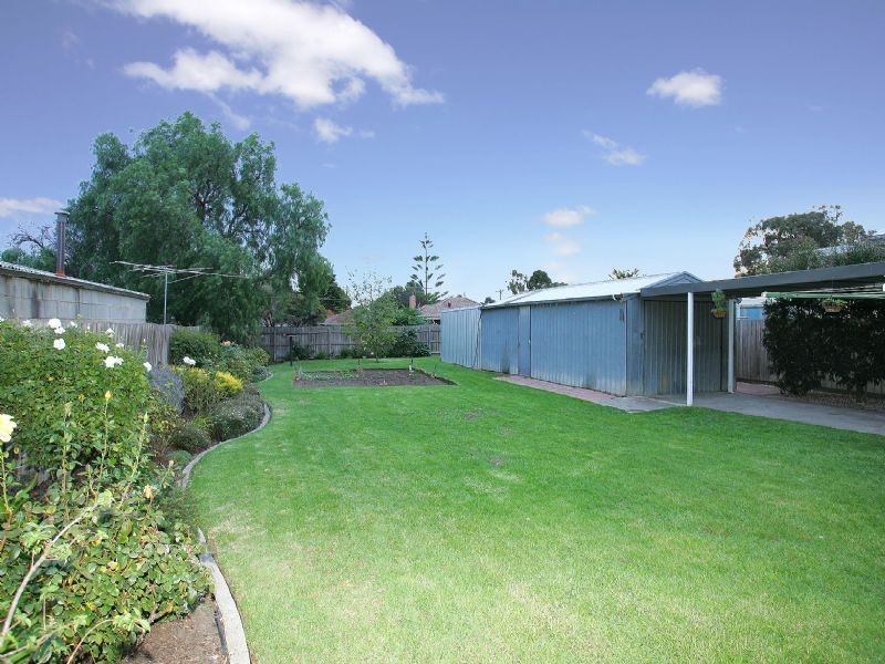 61 Eumarella Street, Tullamarine VIC 3043
