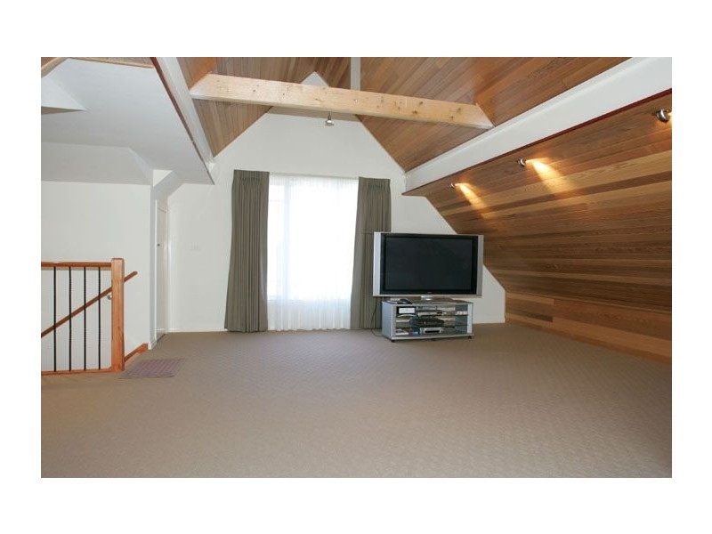 7  Tollkeepers Parade, Attwood VIC 3049