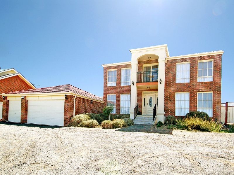 12 Casablanca Court, Greenvale VIC 3059