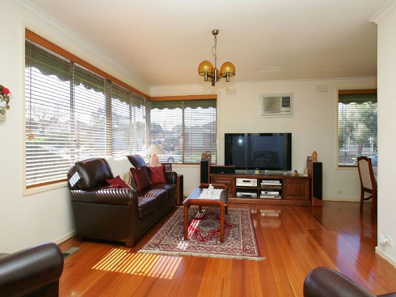 3 Christopher Crescent, Tullamarine VIC 3043