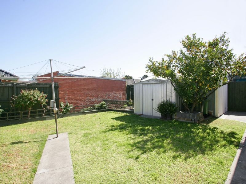 3 Christopher Crescent, Tullamarine VIC 3043