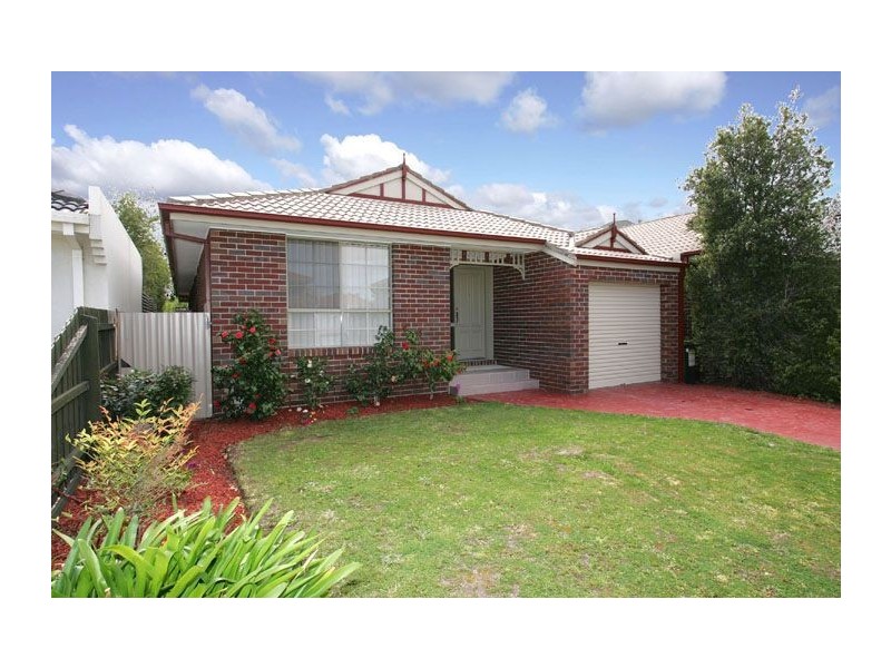 5 Mossgiel Avenue, Greenvale VIC 3059