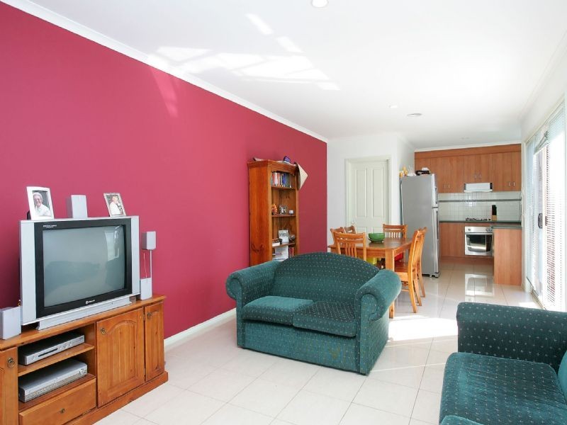 3/44 Waratah Avenue, Tullamarine VIC 3043