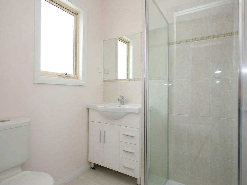 9/74 Rutherglen Crescent, Gowanbrae VIC 3043