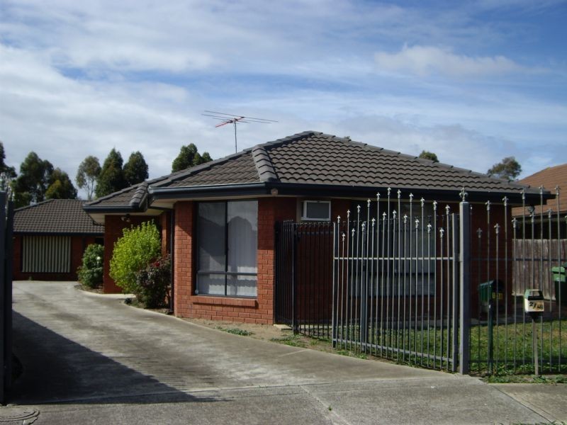 1/48 Gabrielle Crescent, Gladstone Park VIC 3043