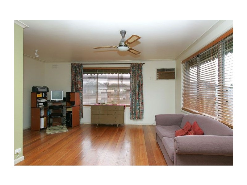 14 Micheline Street, Tullamarine VIC 3043