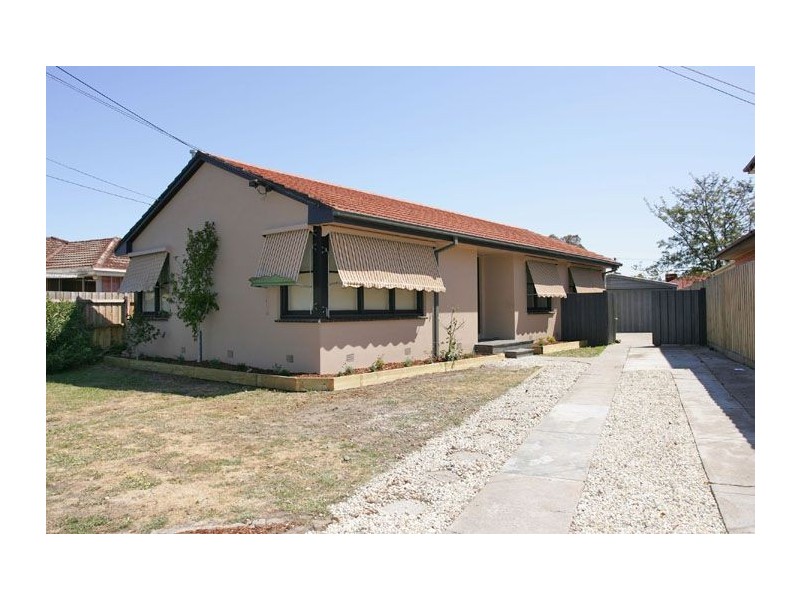 38 Tadstan Drive, Tullamarine VIC 3043