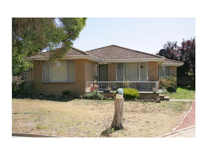 11 Jindara Court, Gladstone Park VIC 3043