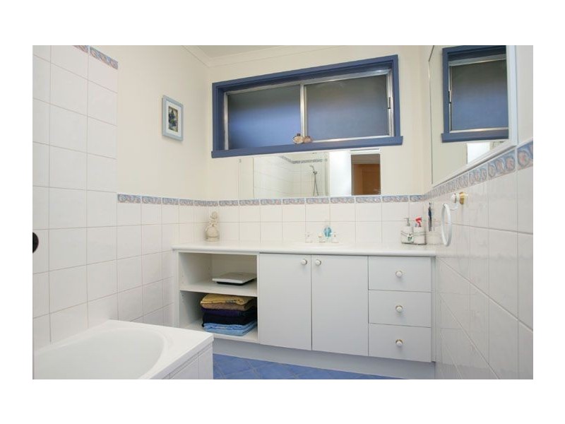 7 Jessop Court, Gladstone Park VIC 3043