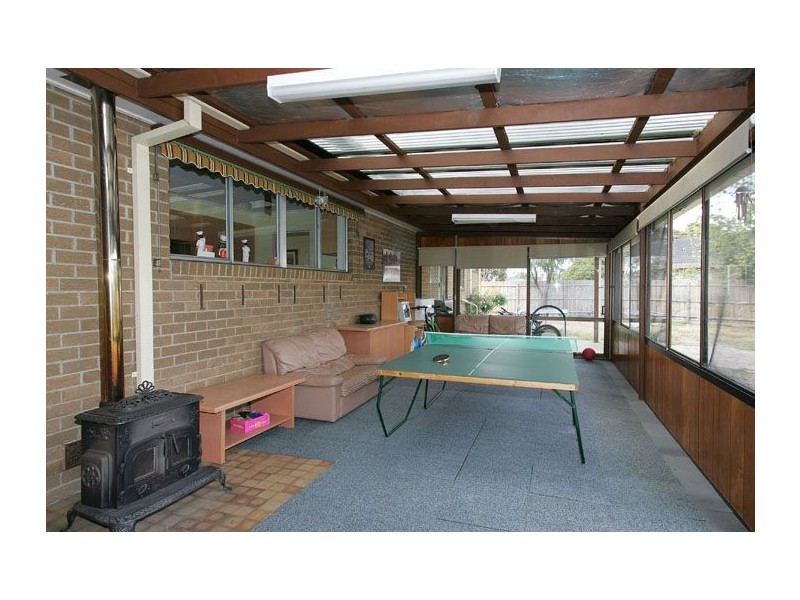 3 Conifer Close, Gladstone Park VIC 3043