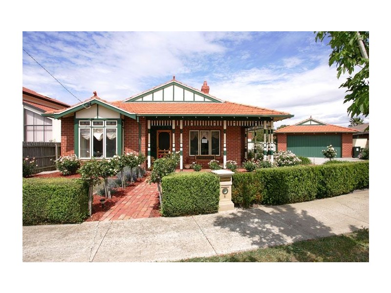 5 Newcastle Court, Greenvale VIC 3059