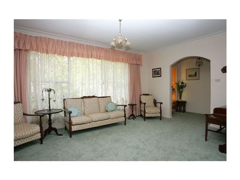 11 Shadforth Street, Westmeadows VIC 3049