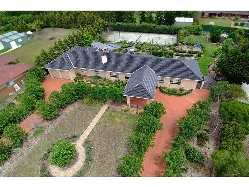 5 Cupar Place, Greenvale VIC 3059