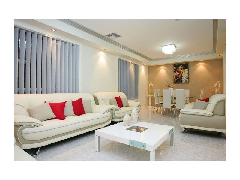 85 Rutherglen Crescent, Gowanbrae VIC 3043