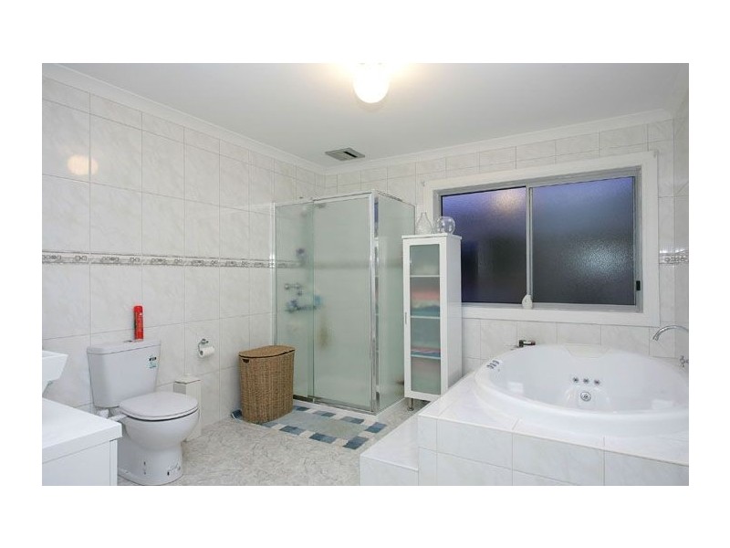 85 Rutherglen Crescent, Gowanbrae VIC 3043