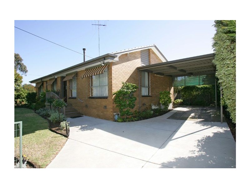 2 Burgess Street, Tullamarine VIC 3043