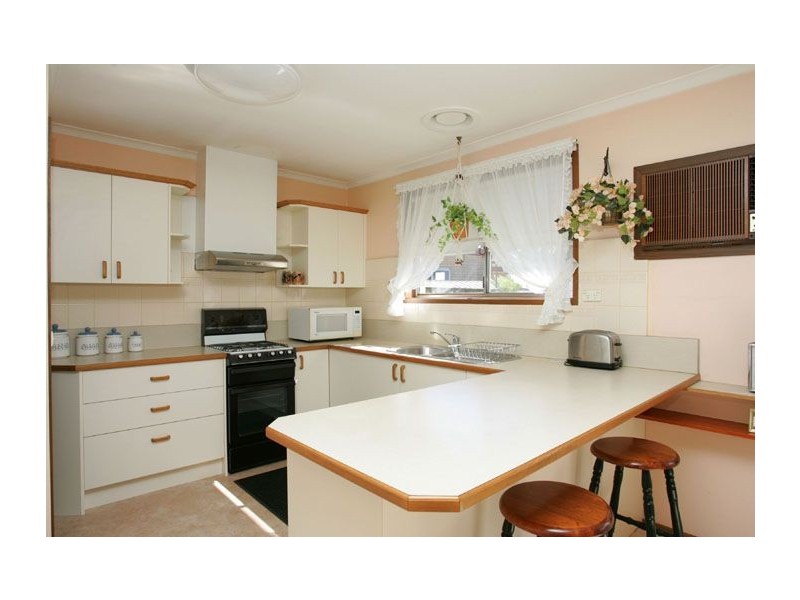 2 Burgess Street, Tullamarine VIC 3043