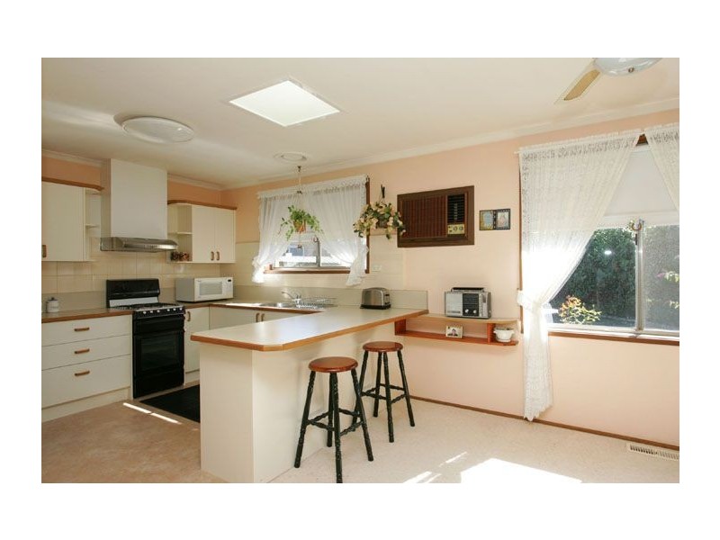 2 Burgess Street, Tullamarine VIC 3043