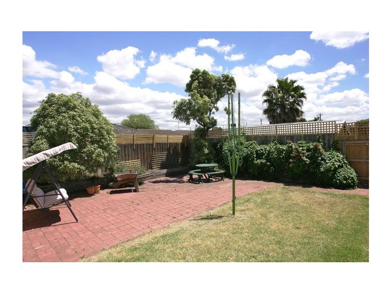 45 Payne Street, Gladstone Park VIC 3043