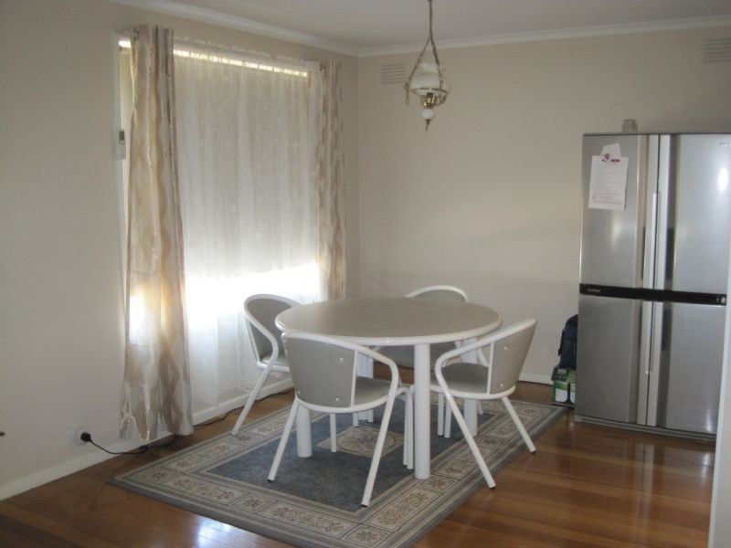 185 Carrick Drive, Gladstone Park VIC 3043