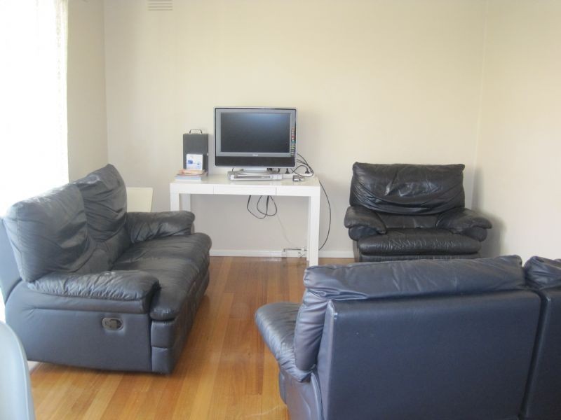 185 Carrick Drive, Gladstone Park VIC 3043