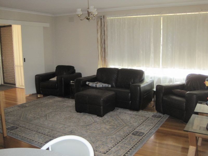 185 Carrick Drive, Gladstone Park VIC 3043