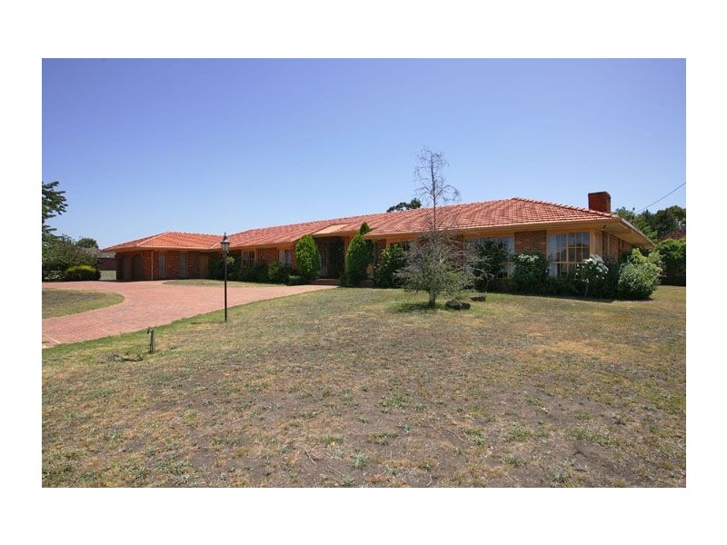 16 Elphinstone Boulevard, Greenvale VIC 3059