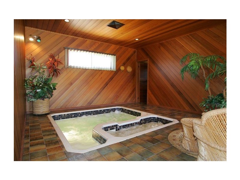 16 Elphinstone Boulevard, Greenvale VIC 3059