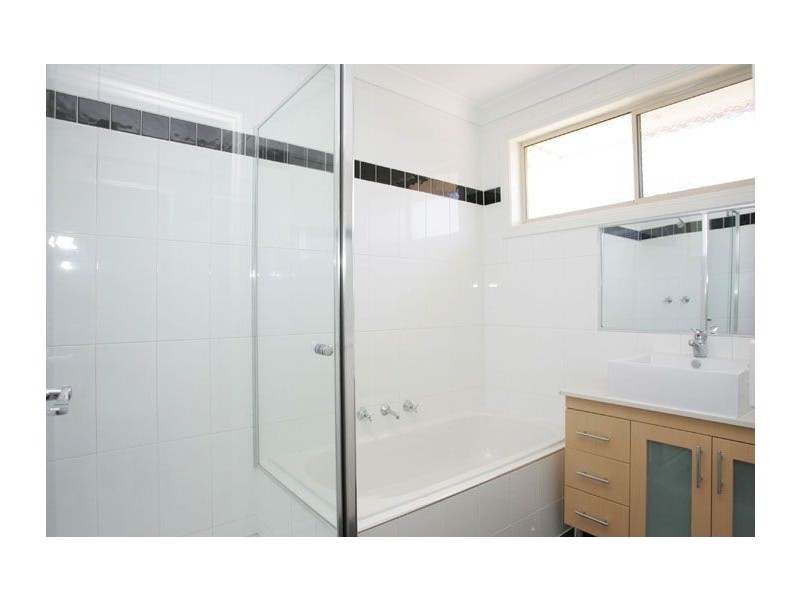 2 Londrew Court, Tullamarine VIC 3043
