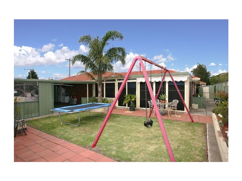 7 Goya Court, Gladstone Park VIC 3043