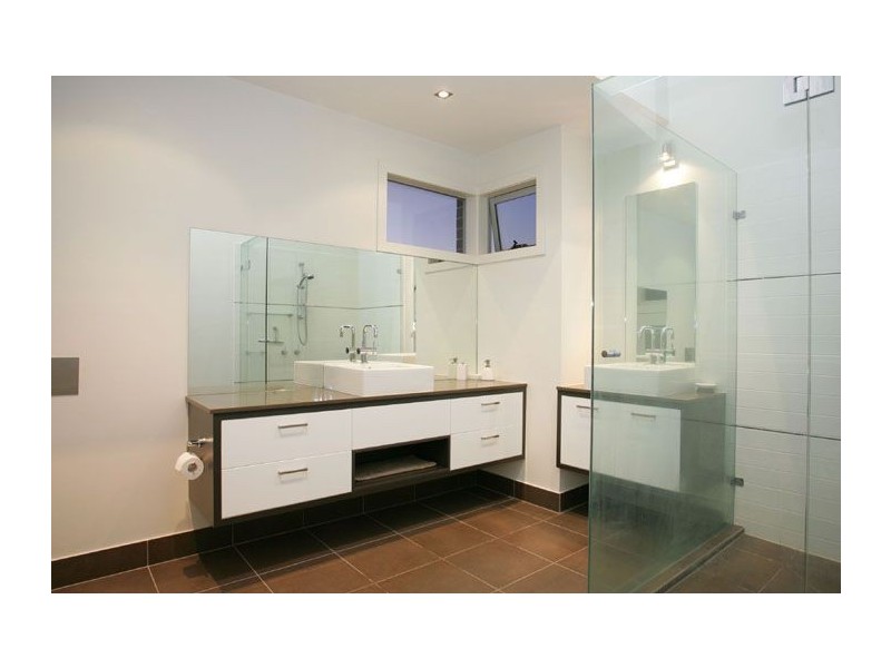 7 Bateman Street, Attwood VIC 3049